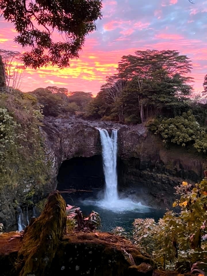 Rainbow Falls Hilo